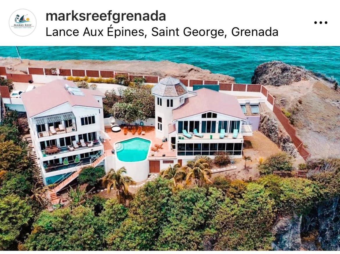 Marks Reef Lance aux Epines Exterior photo